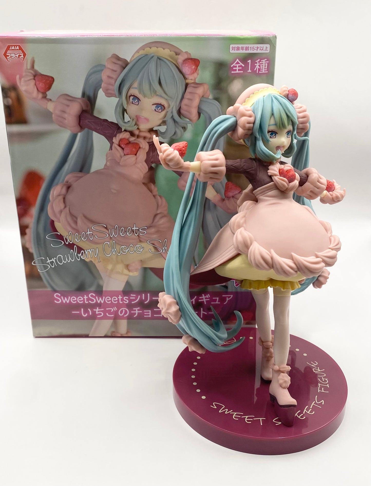 Hatsune Miku Figure Sweet Sweets  Strawberry Chocolate Short Ceriko FuRyu Japan