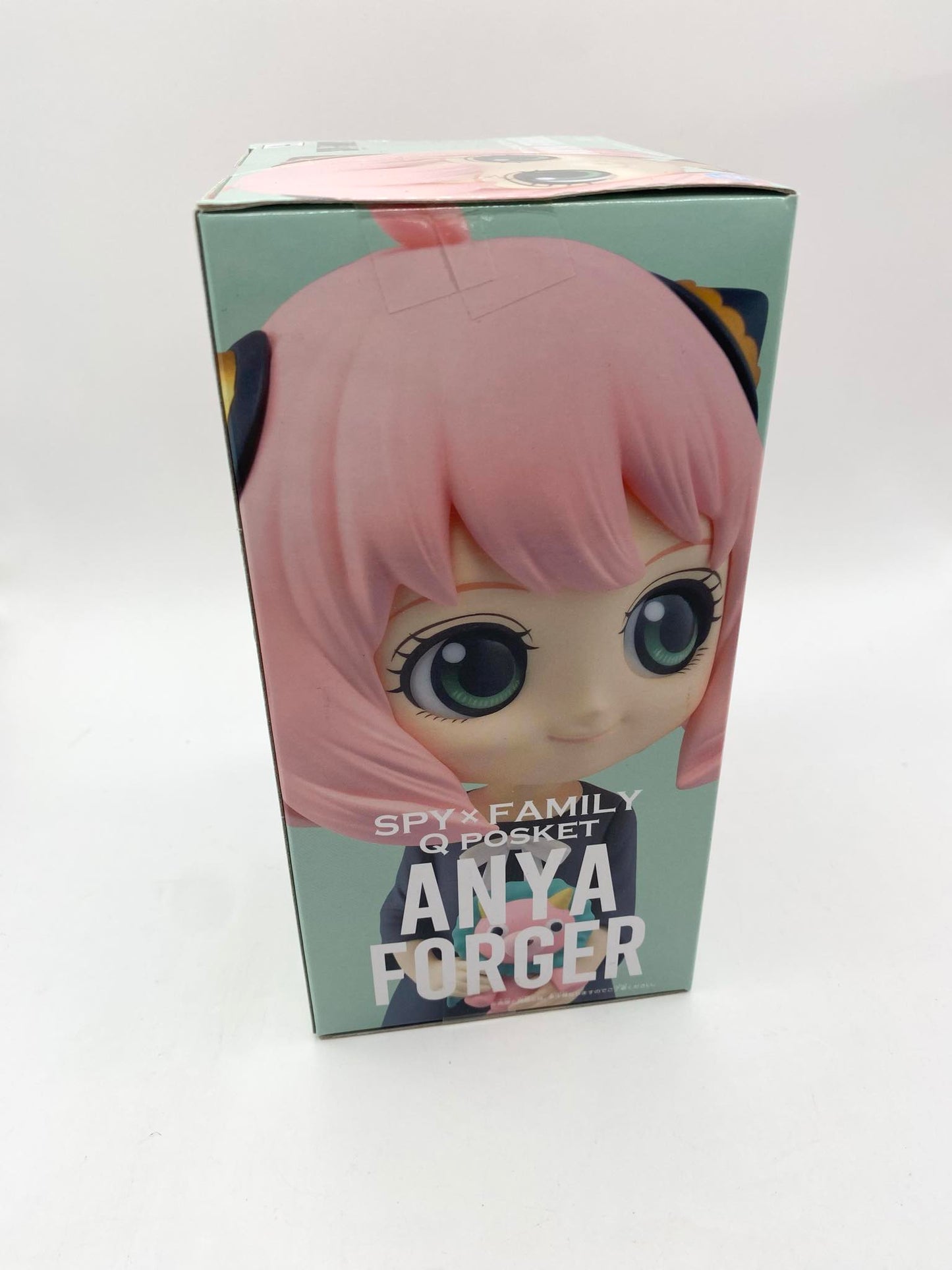 Bandai Spy x Family Qposket Figurine Edition A Boxed