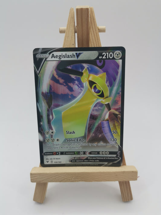 Pokémon TCG Aegislash V Vivid Voltage 126/185